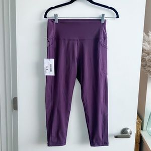 NWT - ZYIA Pocket Brilliant Hi-Rise Capri - Wine